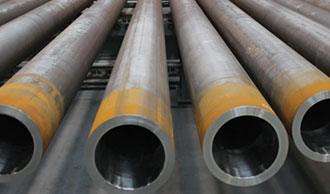 API 5L Grade B x70 Hot Rolled Seamless Steel Pipe